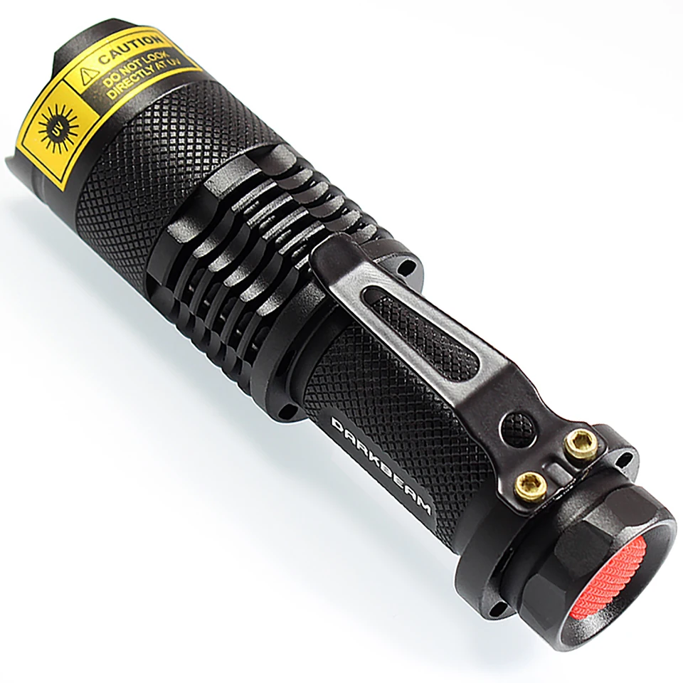 DARKBEAM SK68 textured body and pocket clip