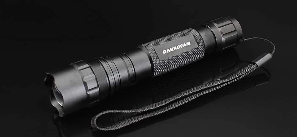 501B-S · Green-light flashlight, view 2